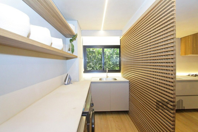 Imagem Apartamento com 3 Quartos à Venda, 151 m² em Menino Deus - Porto Alegre Imagem Apartamento com 3 Quartos à Venda, 151 m² em Menino Deus - Porto Alegre