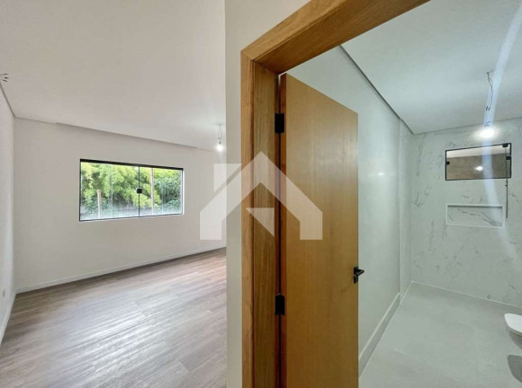 Imagem Casa de Condomínio com 4 Quartos à Venda, 400 m² em Golf Gardens - Carapicuíba Imagem Casa de Condomínio com 4 Quartos à Venda, 400 m² em Golf Gardens - Carapicuíba