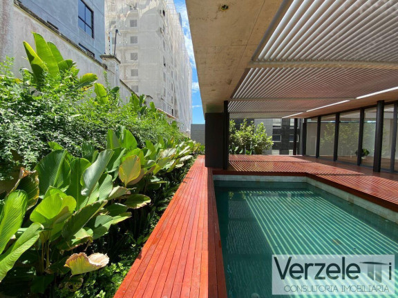 Imagem Casa com 4 Quartos à Venda, 680 m² em Praia Brava - Itajaí