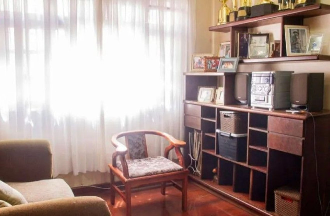 Imagem Casa com 4 Quartos à Venda, 280 m² em Bom Retiro - Curitiba