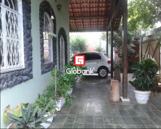Imagem Casa com 4 Quartos à Venda, 220 m² em Jardim Panorama - Montes Claros Imagem Casa com 4 Quartos à Venda, 220 m² em Jardim Panorama - Montes Claros