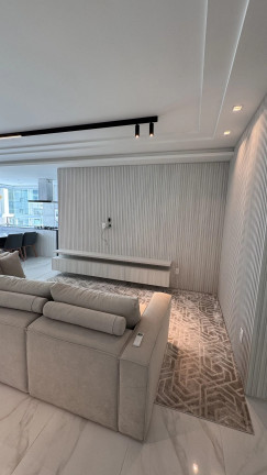 Imagem Apartamento com 4 Quartos à Venda, 152 m² em Meia Praia - Itapema