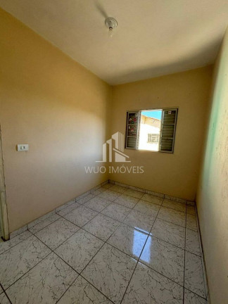 Imagem Casa com 3 Quartos à Venda, 189 m² em Centro - Santa Branca