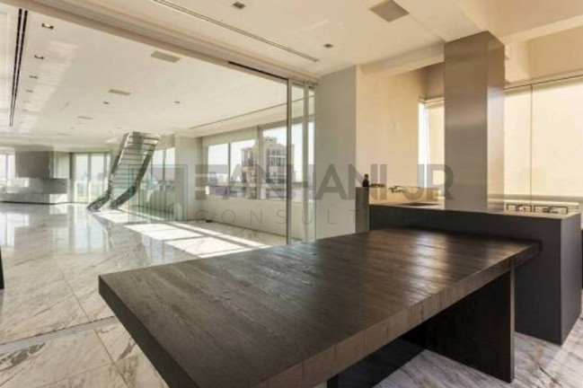 Imagem Cobertura com 4 Quartos à Venda, 690 m² em Itaim Bibi - São Paulo