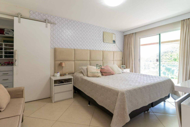 Imagem Casa com 3 Quartos à Venda, 280 m² em Itaipu - Niterói