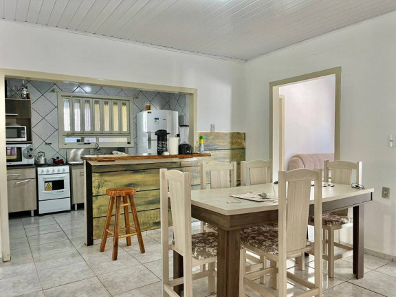 Imagem Casa com 5 Quartos à Venda, 224 m² em Pinheiros - Balneário Barra Do Sul