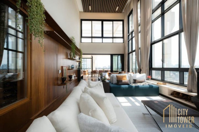 Apartamento com 5 Quartos à Venda, 120 m² em Vila Olímpia - São Paulo