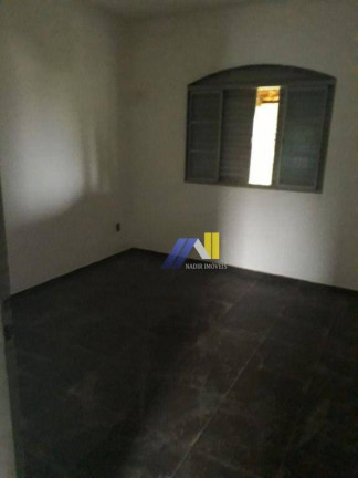 Imagem Casa com 3 Quartos para Alugar, 100 m² em Faisqueira - Pouso Alegre Imagem Casa com 3 Quartos para Alugar, 100 m² em Faisqueira - Pouso Alegre