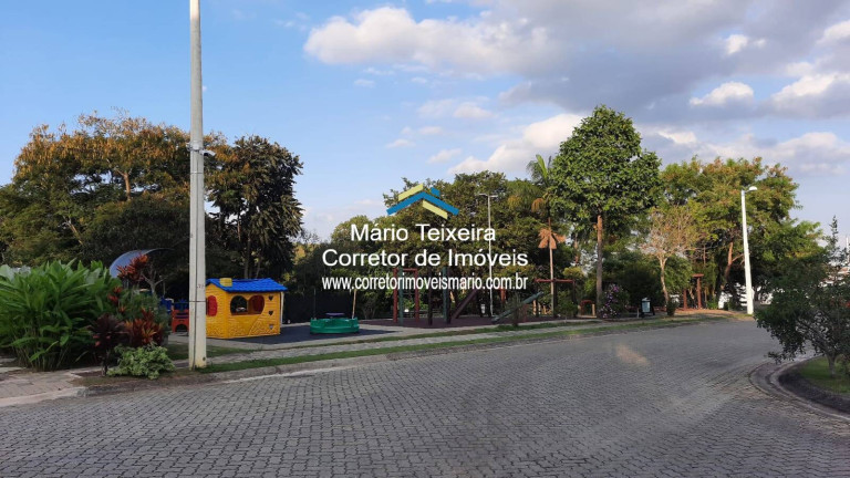Terreno em Condomínio à Venda, 800 m² em Urbanova - São José Dos Campos