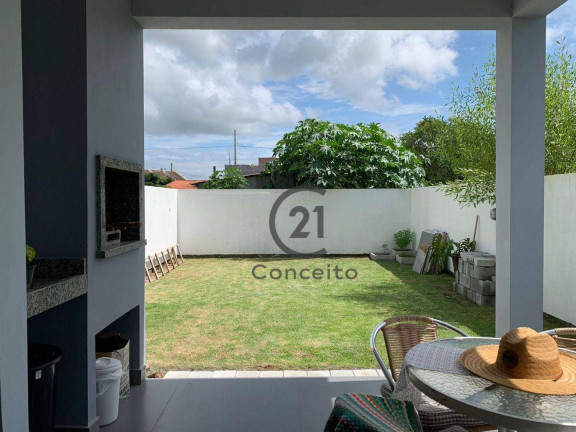 Imagem Casa com 3 Quartos à Venda, 133 m² em Campeche Central - Florianópolis Imagem Casa com 3 Quartos à Venda, 133 m² em Campeche Central - Florianópolis