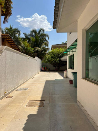 Imagem Casa com 4 Quartos à Venda, 444 m² em Residencial Alphaville Flamboyant - Goiânia Imagem Casa com 4 Quartos à Venda, 444 m² em Residencial Alphaville Flamboyant - Goiânia