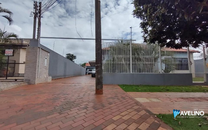 Casa com 3 Quartos à Venda, 550 m² em Vila Planalto - Campo Grande