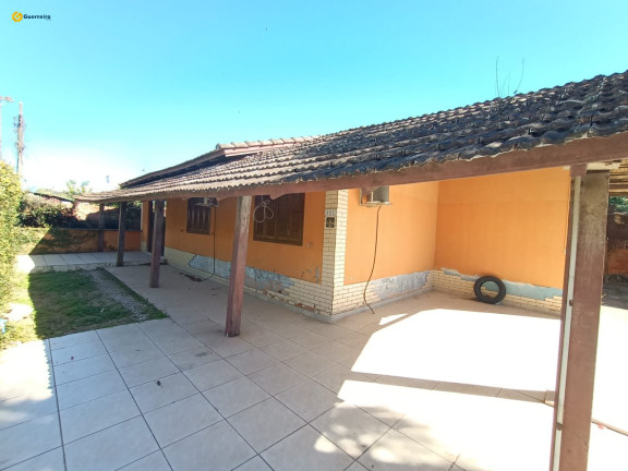 Casa com 3 Quartos à Venda, 374 m² em Campeche - Florianópolis