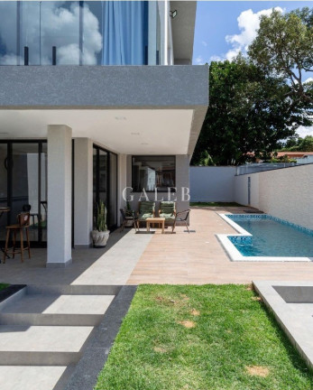 Imagem Casa com 3 Quartos à Venda, 292 m² em Vila Petrópolis - Atibaia Imagem Casa com 3 Quartos à Venda, 292 m² em Vila Petrópolis - Atibaia