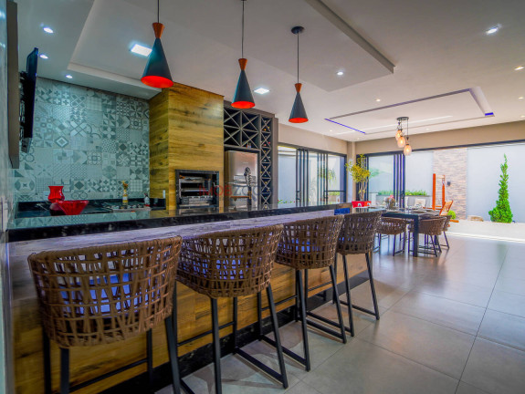 Imagem Casa com 3 Quartos à Venda, 291 m² em Itapetinga - Atibaia
