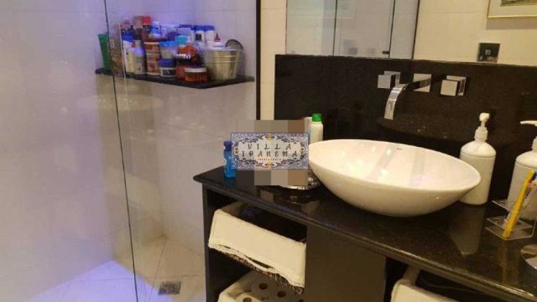 Imagem Apartamento com 3 Quartos à Venda, 100 m² em Leblon - Rio De Janeiro Imagem Apartamento com 3 Quartos à Venda, 100 m² em Leblon - Rio De Janeiro