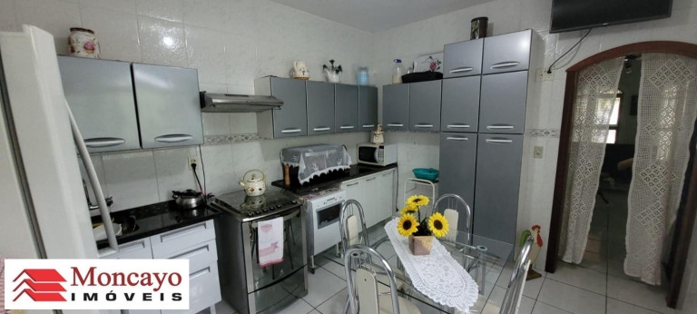Imagem Sobrado com 3 Quartos à Venda, 300 m² em Jardim Primavera - Caraguatatuba Imagem Sobrado com 3 Quartos à Venda, 300 m² em Jardim Primavera - Caraguatatuba