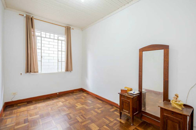 Imagem Terreno à Venda, 619 m² em Ahú - Curitiba