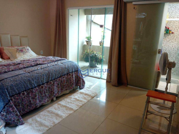 Imagem Casa com 3 Quartos à Venda, 180 m² em Siqueira - Fortaleza Imagem Casa com 3 Quartos à Venda, 180 m² em Siqueira - Fortaleza