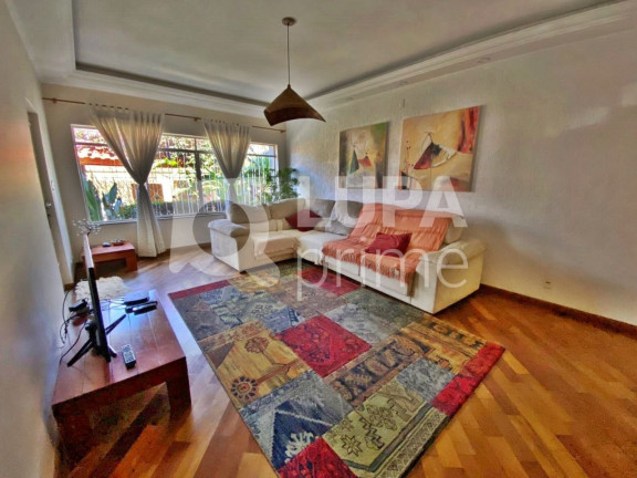 Casa com 4 Quartos à Venda, 250 m² em Vila Maria Alta - São Paulo