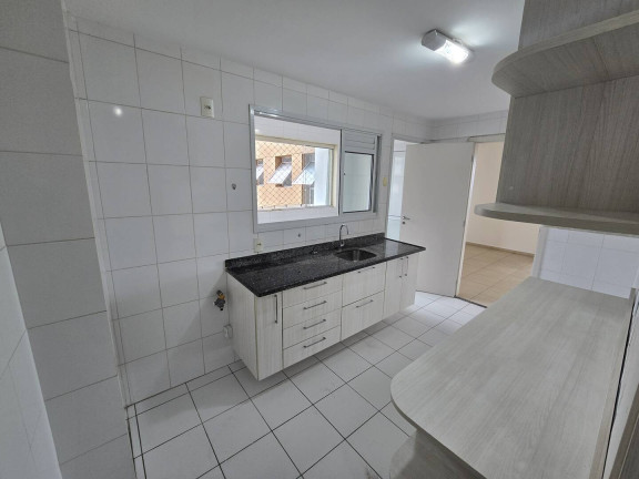 Imagem Apartamento com 3 Quartos para Alugar, 105 m² em Aleixo - Manaus