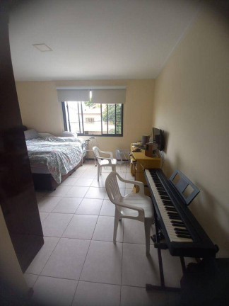 Imagem Casa com 4 Quartos à Venda, 320 m² em Alphaville 06 - Santana De Parnaíba Imagem Casa com 4 Quartos à Venda, 320 m² em Alphaville 06 - Santana De Parnaíba