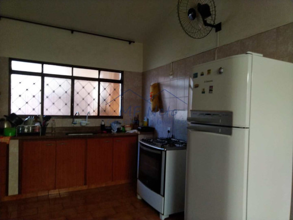 Imagem Casa com 3 Quartos à Venda, 250 m² em Jardim Limoeiro - Pirassununga
