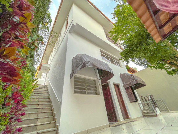 Casa com 3 Quartos à Venda, 301 m² em Sumaré - São Paulo