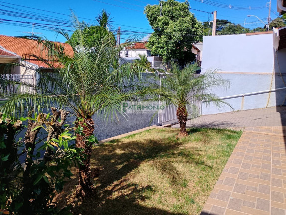 Imagem Casa com 4 Quartos à Venda, 132 m² em Nova Jaguariúna - Jaguariúna Imagem Casa com 4 Quartos à Venda, 132 m² em Nova Jaguariúna - Jaguariúna