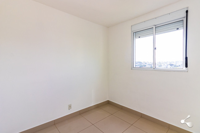 Imagem Imóvel com 2 Quartos à Venda,  em Teresópolis - Porto Alegre