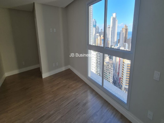 Imagem Imóvel com 3 Quartos à Venda, 138 m² em Centro - Balneário Camboriú