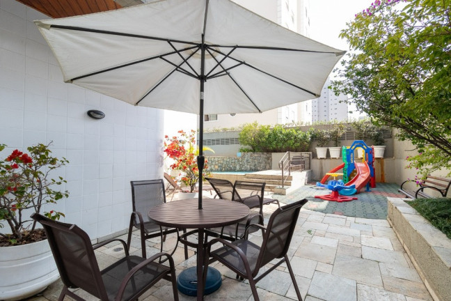 Imagem Apartamento com 3 Quartos à Venda, 122 m² em Moema - São Paulo Imagem Apartamento com 3 Quartos à Venda, 122 m² em Moema - São Paulo