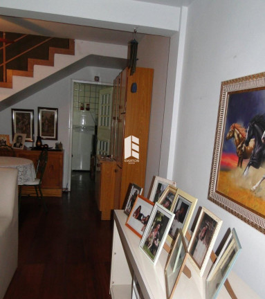 Imagem Apartamento com 2 Quartos à Venda, 114 m² em Centro - Santa Maria
