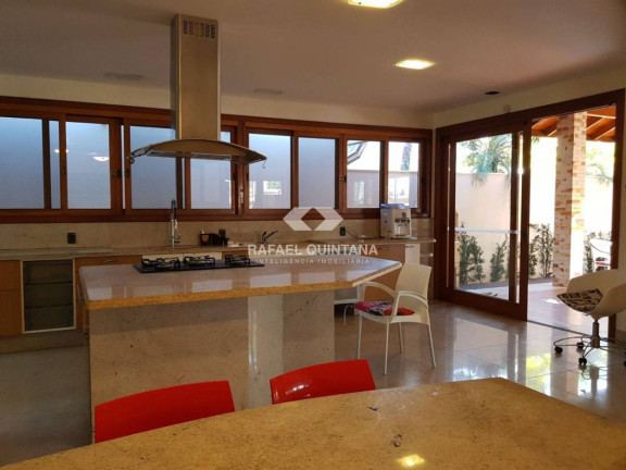 Imagem Casa com 3 Quartos à Venda, 359 m² em Jurerê Internacional - Florianópolis Imagem Casa com 3 Quartos à Venda, 359 m² em Jurerê Internacional - Florianópolis