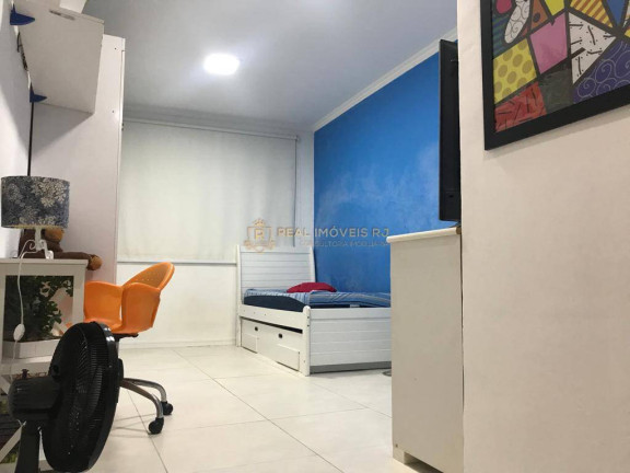 Imagem Casa com 2 Quartos à Venda, 160 m² em Tanque - Rio De Janeiro Imagem Casa com 2 Quartos à Venda, 160 m² em Tanque - Rio De Janeiro