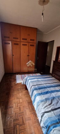 Imagem Casa com 3 Quartos à Venda, 250 m² em São Carlos