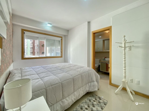 Imagem Apartamento com 4 Quartos à Venda, 329 m² em Navegantes - Capao Da Canoa