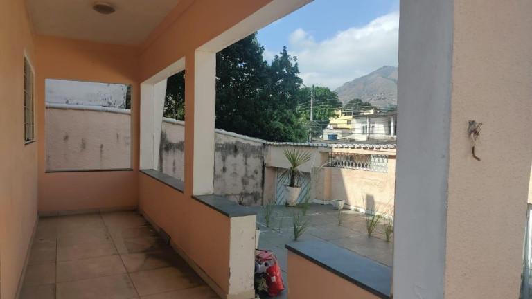 Imagem Casa com 3 Quartos à Venda, em Campo Grande - Rio De Janeiro Imagem Casa com 3 Quartos à Venda, em Campo Grande - Rio De Janeiro