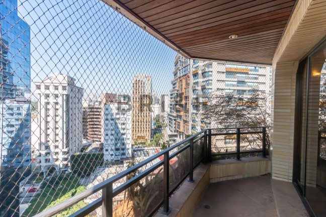 Imagem Apartamento com 3 Quartos para Alugar, 240 m² em Itaim Bibi - São Paulo