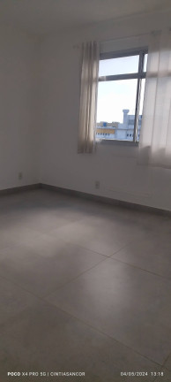 Casa com 2 Quartos para Alugar, 80 m² em Centro - Campos Dos Goytacazes