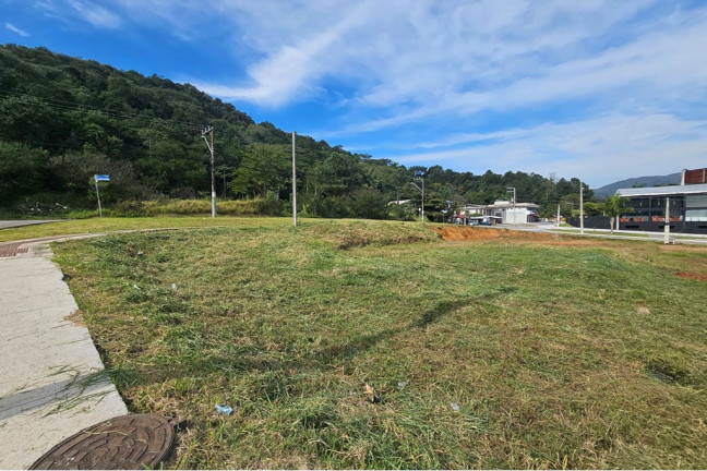 Imagem Terreno à Venda, em Barra - Balneário Camboriú Imagem Terreno à Venda, em Barra - Balneário Camboriú