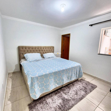 Imagem Apartamento com 2 Quartos à Venda, 68 m²