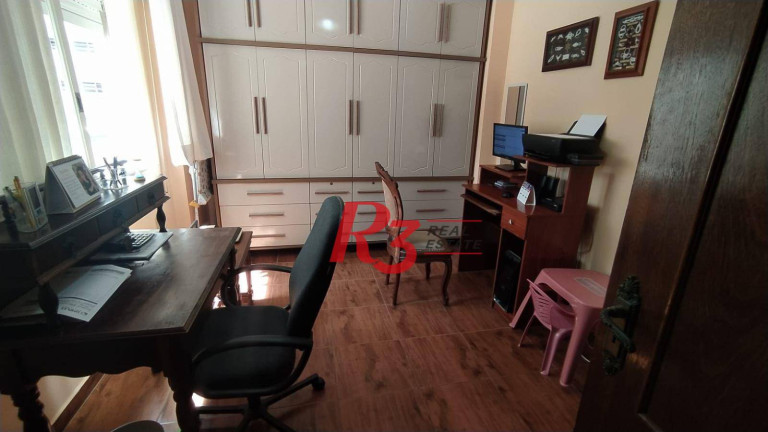 Imagem Apartamento com 3 Quartos à Venda, 180 m² em Gonzaga - Santos
