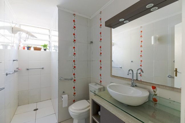 Imagem Apartamento com 2 Quartos à Venda, 75 m² em Medianeira - Porto Alegre Imagem Apartamento com 2 Quartos à Venda, 75 m² em Medianeira - Porto Alegre