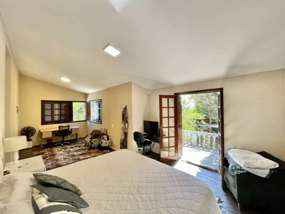 Imagem Casa com 3 Quartos à Venda, 600 m² em Pousada Dos Bandeirantes - Carapicuíba Imagem Casa com 3 Quartos à Venda, 600 m² em Pousada Dos Bandeirantes - Carapicuíba
