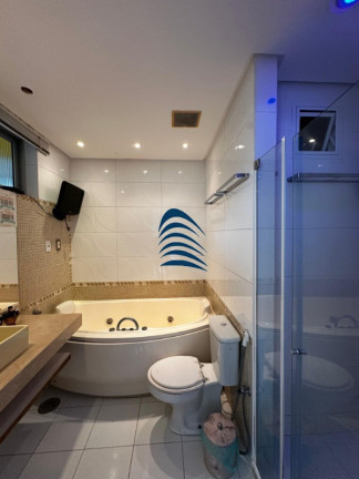 Imagem Imóvel com 3 Quartos à Venda, 184 m² em Barra - Salvador Imagem Imóvel com 3 Quartos à Venda, 184 m² em Barra - Salvador