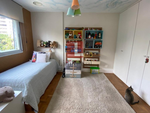 Imagem Apartamento com 3 Quartos à Venda, 200 m² em Itaim Bibi - São Paulo