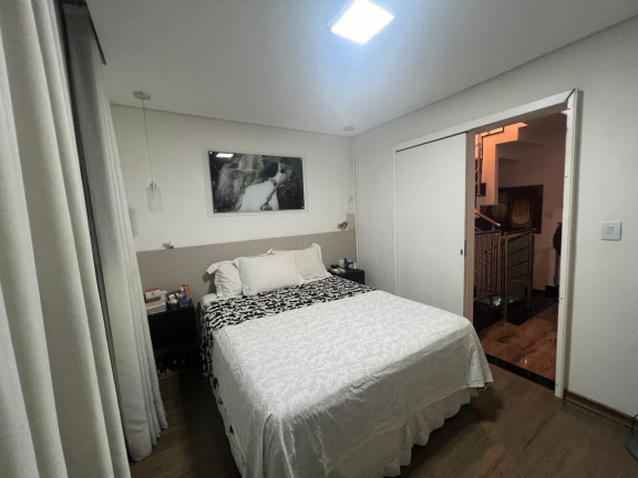 Imagem Casa com 3 Quartos à Venda, 180 m² em Cabral - Contagem Imagem Casa com 3 Quartos à Venda, 180 m² em Cabral - Contagem