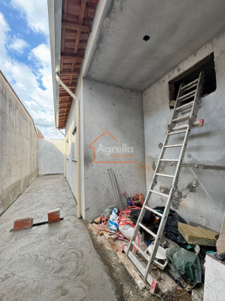 Imagem Casa com 2 Quartos à Venda, 72 m² em Jardim Nova Santa Cruz - Mogi Mirim