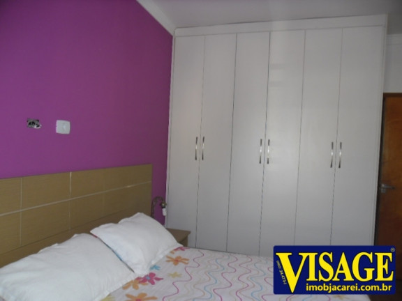 Imagem Casa com 3 Quartos à Venda, em Vila Branca - Jacareí Imagem Casa com 3 Quartos à Venda, em Vila Branca - Jacareí
